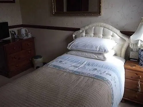 Edwardian House Bed And Breakfast Редкар 3*,  Великобритания